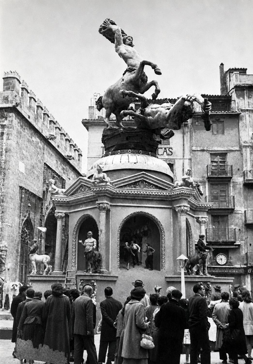 1958-Plaza-del-Dr.-Collado_Foto_By_CGPT